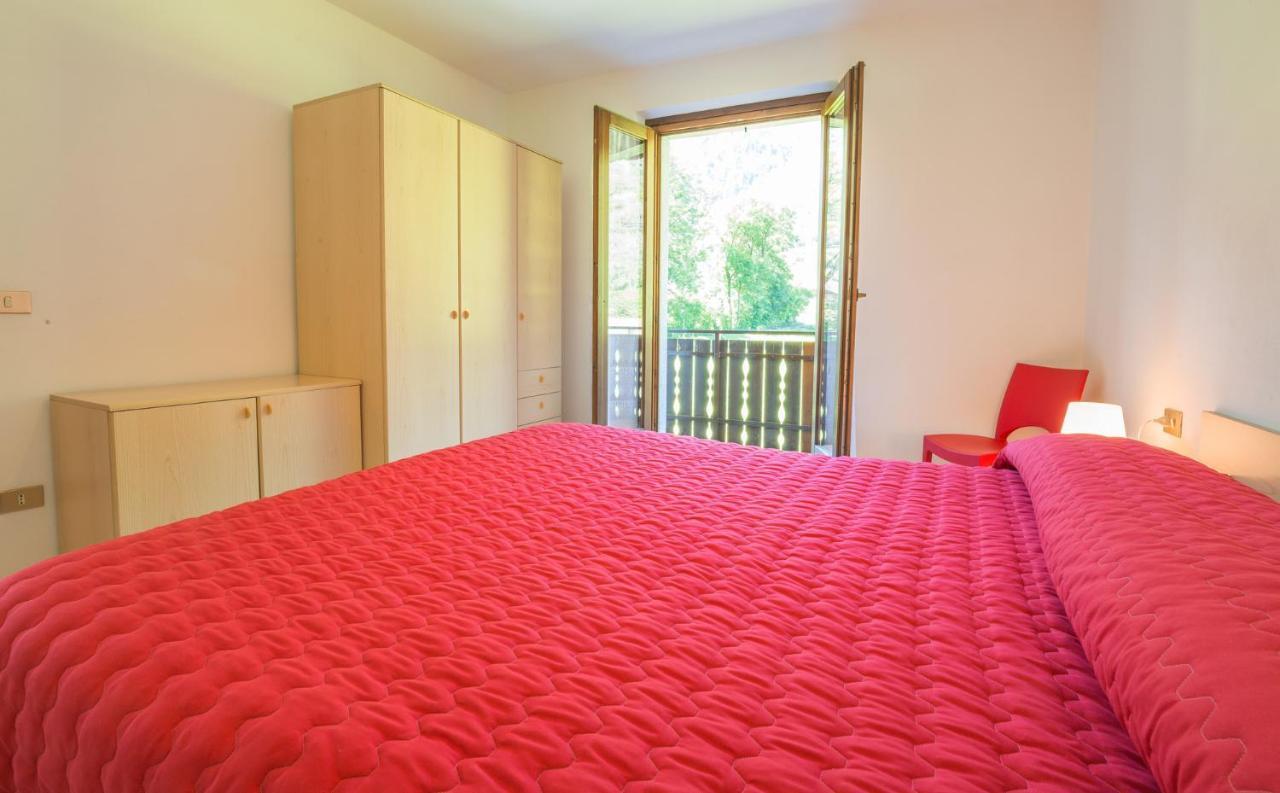 Casa Lori Apartment เปียเว ดิ เลโดร ภายนอก รูปภาพ