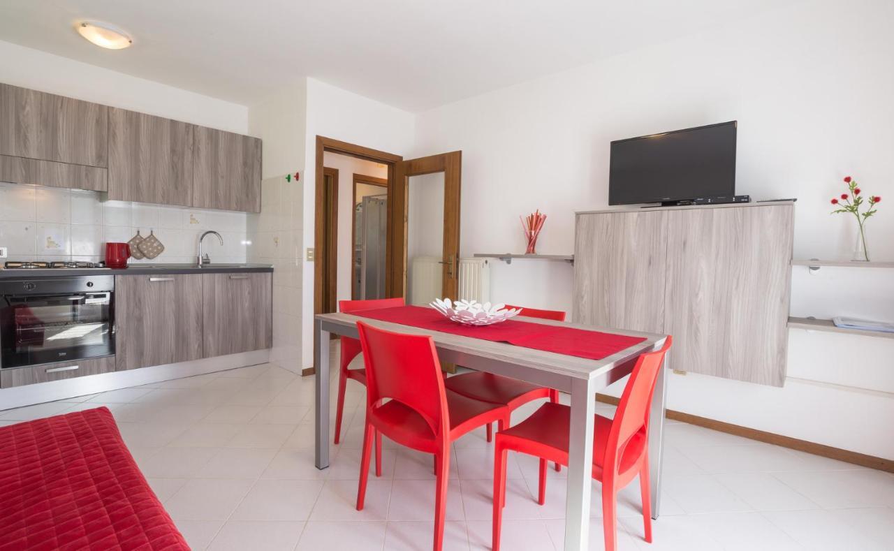 Casa Lori Apartment เปียเว ดิ เลโดร ภายนอก รูปภาพ